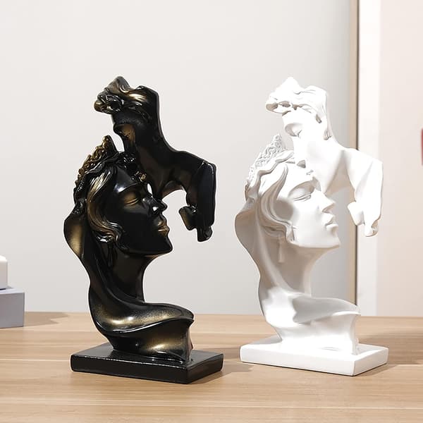 Parpynt gave statue, hvitt harpikshåndverk Valentinsdag