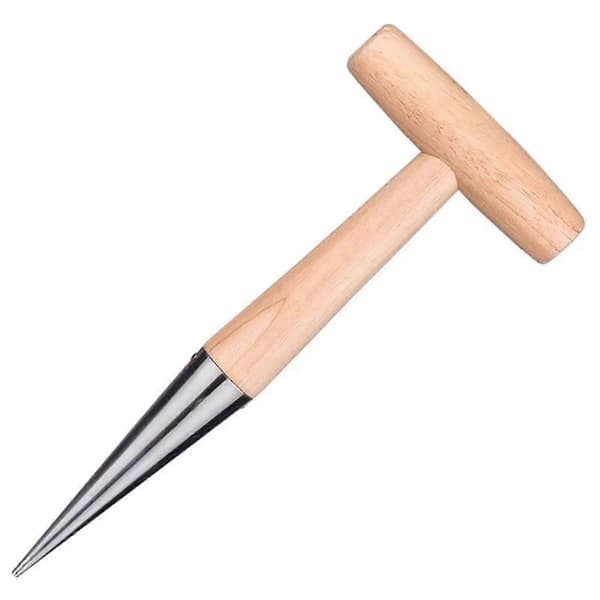Garden Hole Puncher with Wooden Handle Comfortable Hole Digger Garden Tool for Sowing