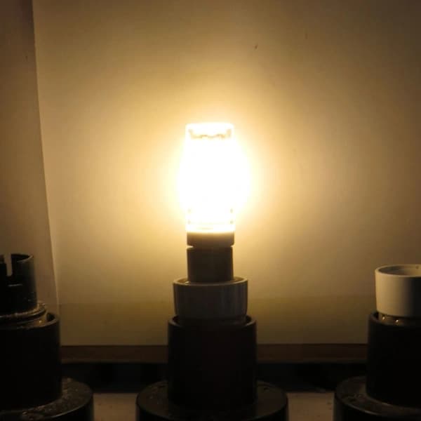 LED-pære Majspære HVID E11 10W 220V E11 10W 220V hvid E11 10W 220V-E11 10W 220V