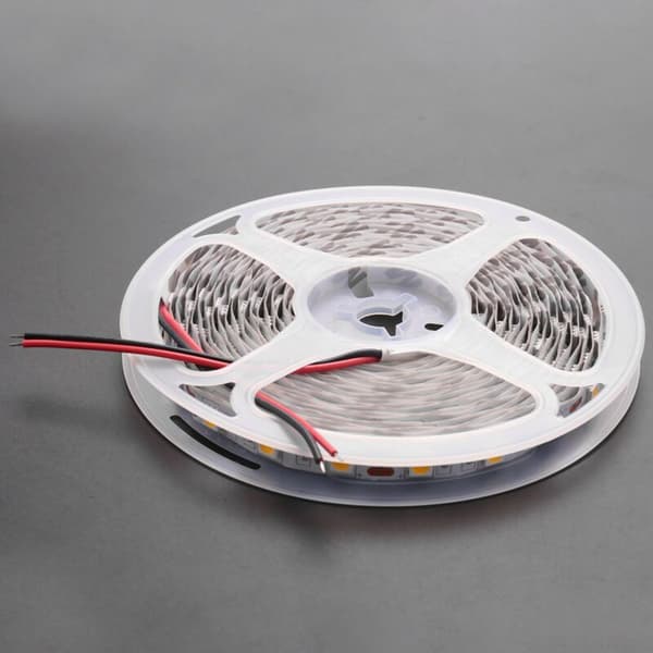 Light of 300 5050 SMD LED Strip Lights Headlight 12V DC Warm White