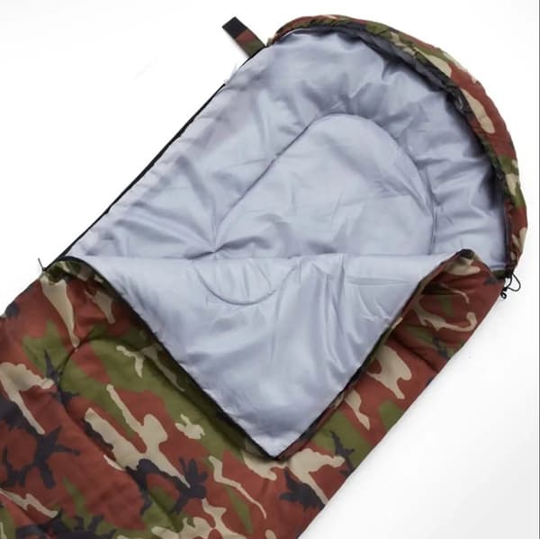 Camouflage Sleeping Bag 210x75 cm Lightweight Polyester Nylon Envelope Style for Hiking Camping Outdoor Activities Unisex