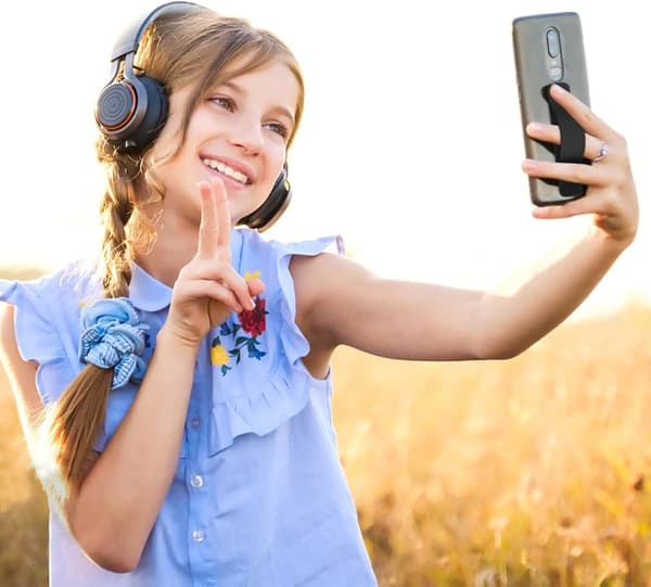 Generelt silikone mobiltelefon fingerstativ, velegnet til de fleste smartphones (2, sort)
