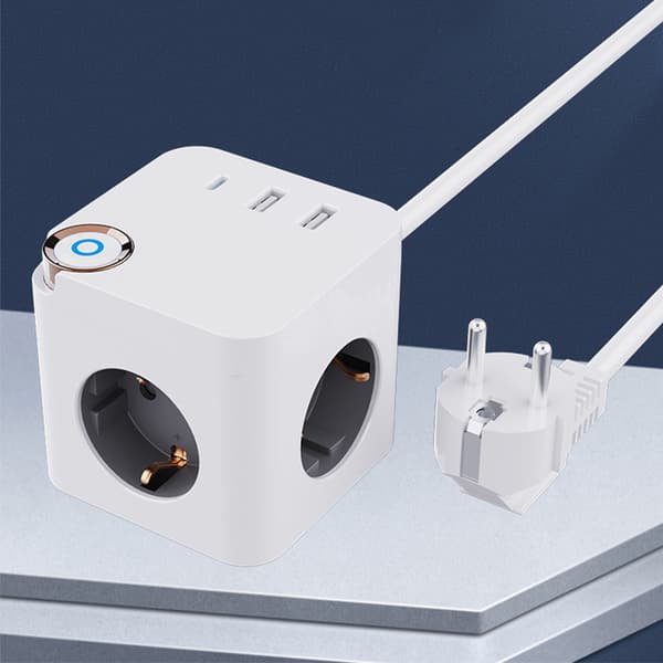 EU-standardpluggadapter, strømuttak med USB-porter, uttakforlenger