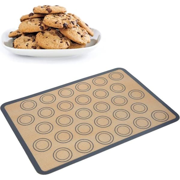 Non-stick, varmebestandig bageplade til bagning af brød og pizza, velegnet til køkkenredskaber