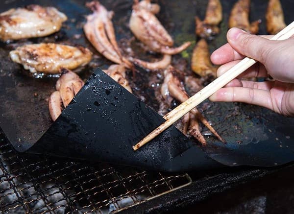 Fentic - BBQ Grillmåtte - Teflon - Sort - 33 x 40 cm