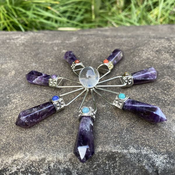 Ametyst Energigenerator Reiki Chakra Healing Krystallstein