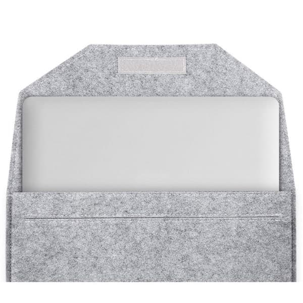 Laptopfodral i filtmaterial 17 \"