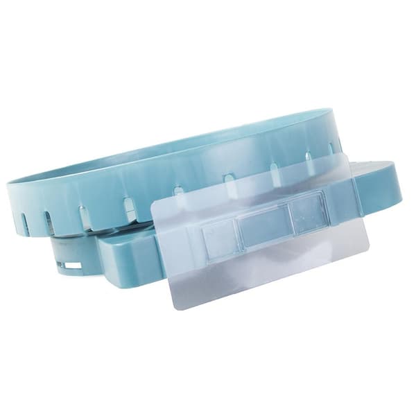 Maximize storage space with this rotating corner shelf! Blå blue