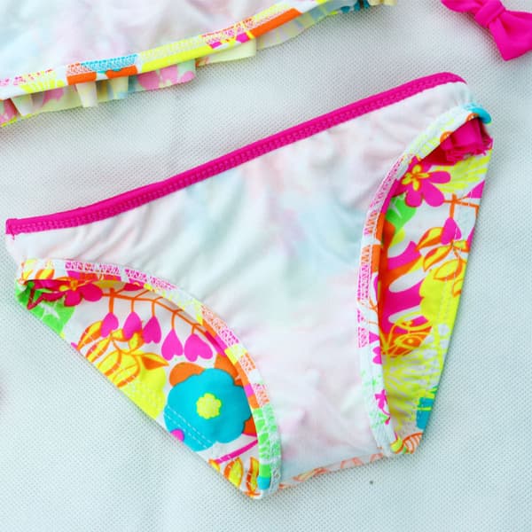 Flickor Tvådelad Baddräkt (Höjd 92cm - Rosa), Blommig Volangbikini
