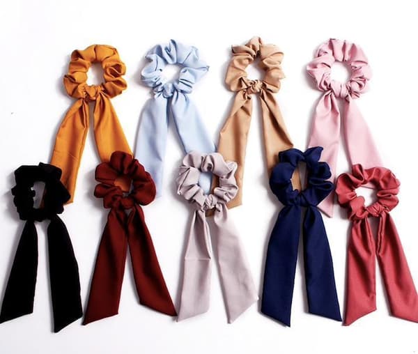 Hårstrikker, scrunchies med skjerf, lyseblå hårbånd Lyseblå Lyseblå