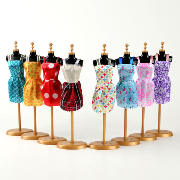 60 stk dukkeklær og tilbehørssett, 30 seler+30