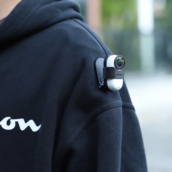 Magnetisk halsmontering kompatibel med Insta360 GO 3S og Insta360 GO 3 Håndfri justerbar POV-montering med stærk magnetisk halsrem (Sort)