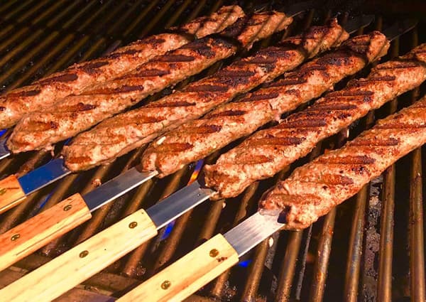 15,75 tommer lang 5/8 tommer bred 2 mm tyk grillspyd i rustfrit stål 8 dele, sølv