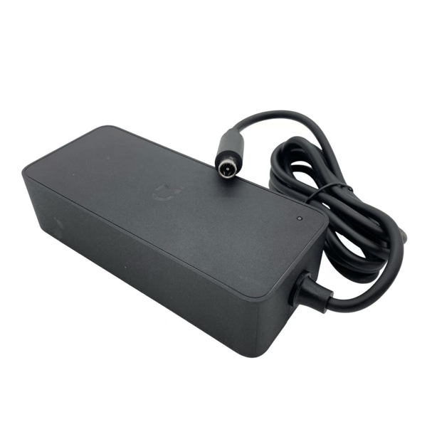 Oplader til Xiaomi El-løbehjul - Original Scooter1S/Lite/Pro/3/M365, 42V 2A
