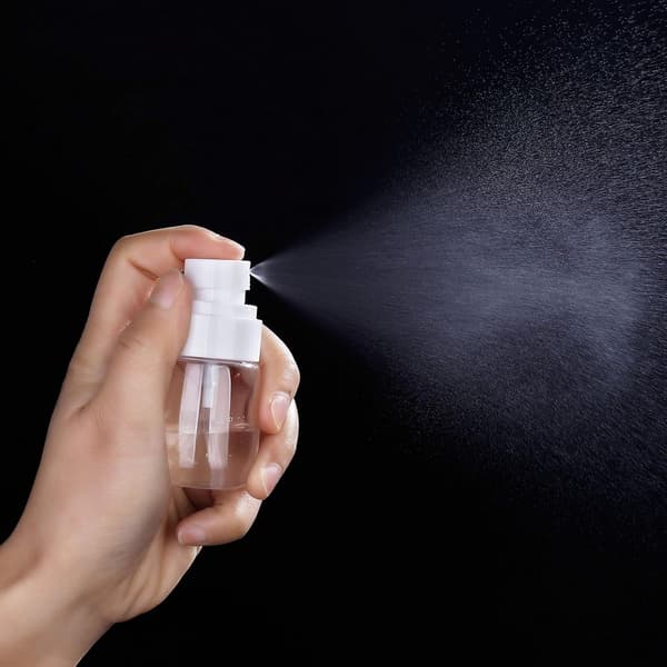 Förpackning sprayflaska klar återanvändbar plast tom resespray