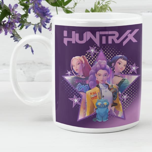 Huntrix K-Pop Mugg – Fullfärgstryck | Disksmaskinssäker | 92 mm hög