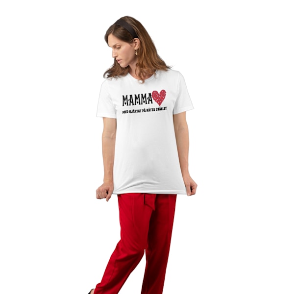 Mamma vit T-shirt  - Mamma, med hjärtat på rätta stället S