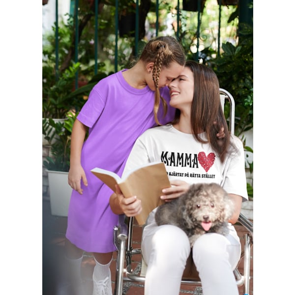 Mamma vit T-shirt  - Mamma, med hjärtat på rätta stället L