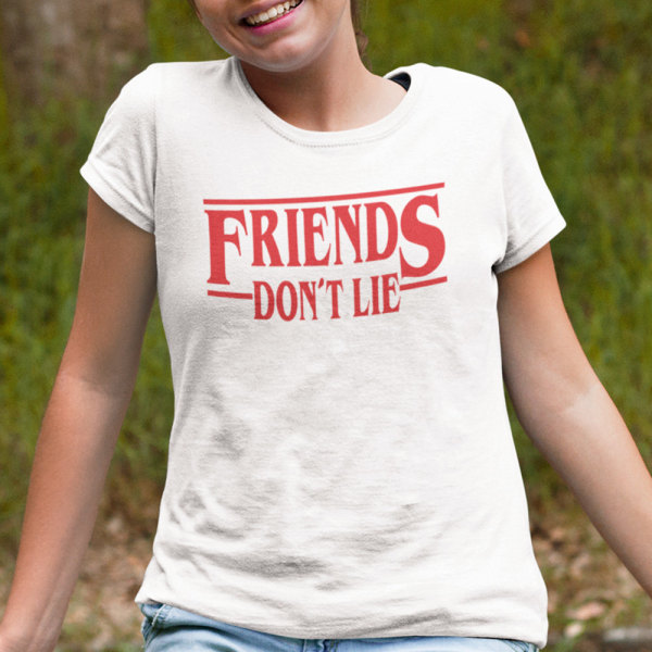 Barn vit T-shirt inspirerad av Stranger things Friends don't lie 130cl 7-8år