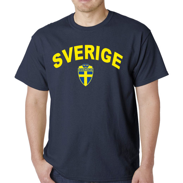 Sverige navy T-shirt med märke & text fram L