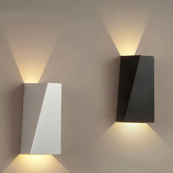 LED Væglamper SORT HVID LYS HVID LYS black white light-white light