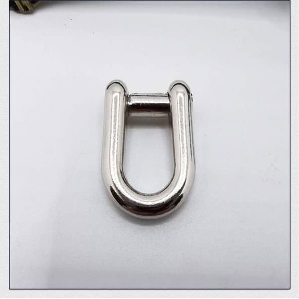 5 st Karbinhake D Bow Staples 8 8 8