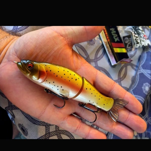 Multi Section Fishing lokke Minnow Bait E E E