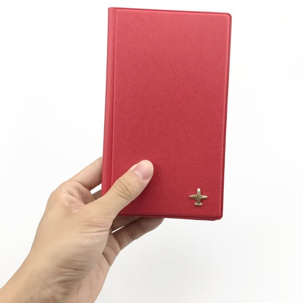 Passin cover Case PUNAINEN Red