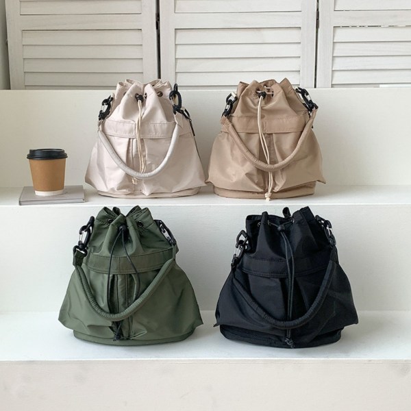 Bucket Bag Olkalaukku VALKOINEN white