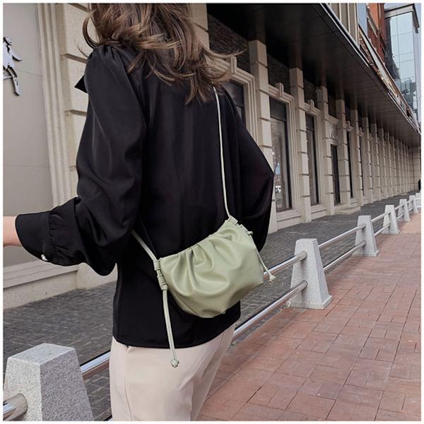 Olkalaukku Messenger Bag MUSTA black