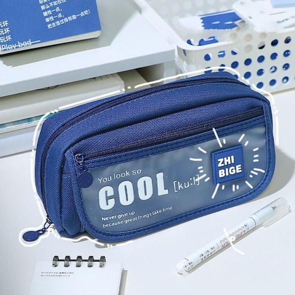Pennväskor Case VIT white