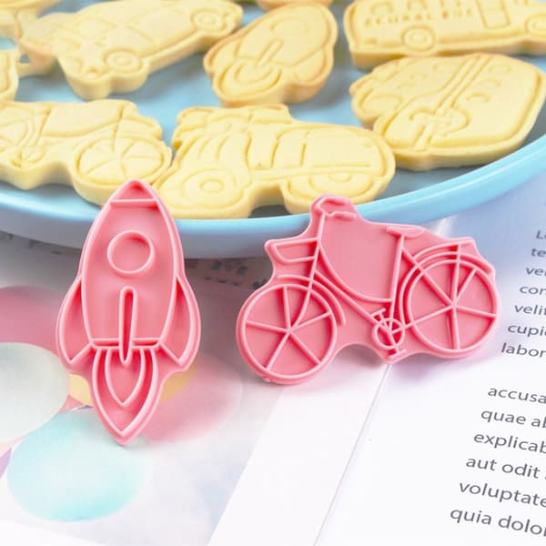 8st/ set Form 3D Cookie Cutter Mould