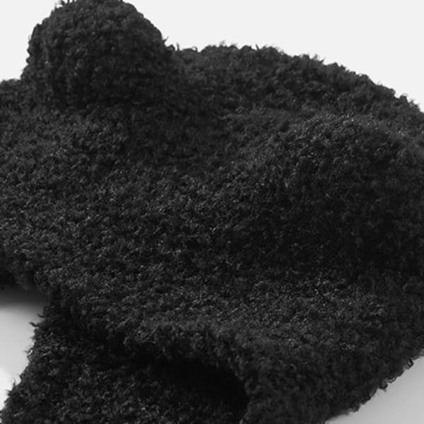 Stickad cap hörselskyddsmössa SVART black