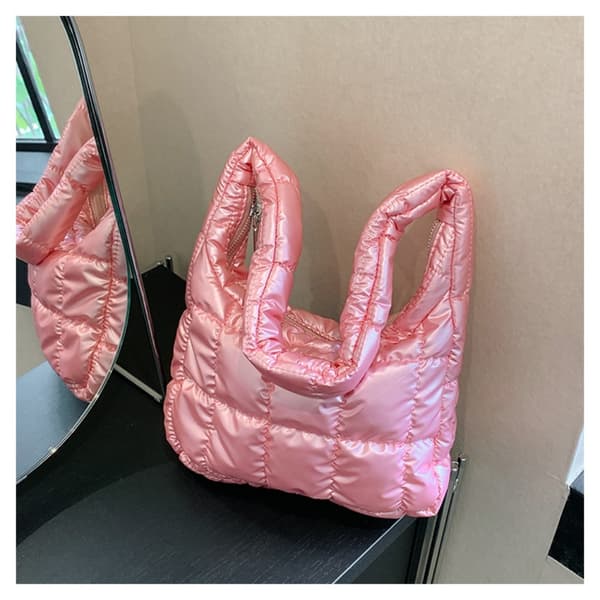 Axelväska Puffbag VIT white