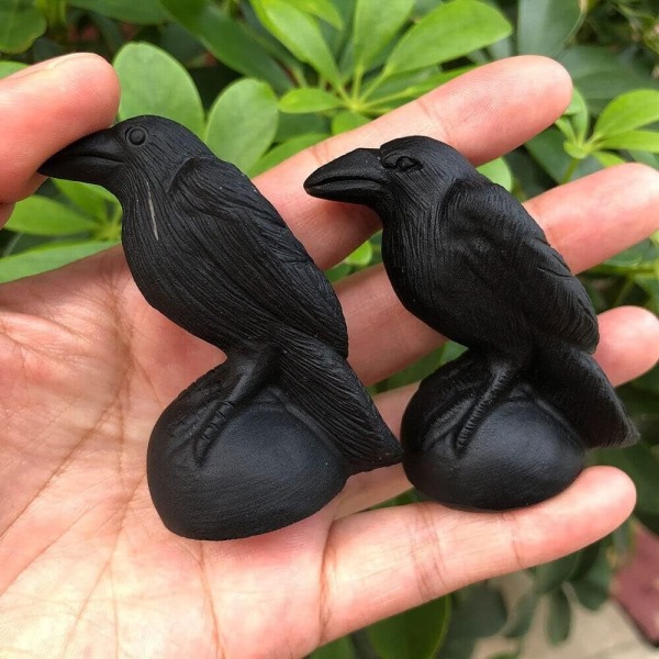 Musta obsidiaanivarinen veistos veistetyt hahmot eläinpatsas