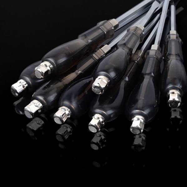 2 kpl set Phillips & Flathead ruuvimeisseli uralla