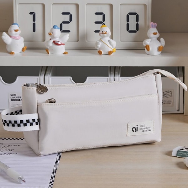 Pennfodral Case VIT white