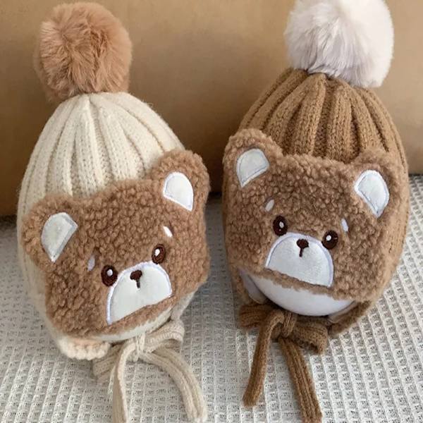 Stor Pompom Baby Vinter Varm Hat Cartoon Bear Tjockt öra Beige