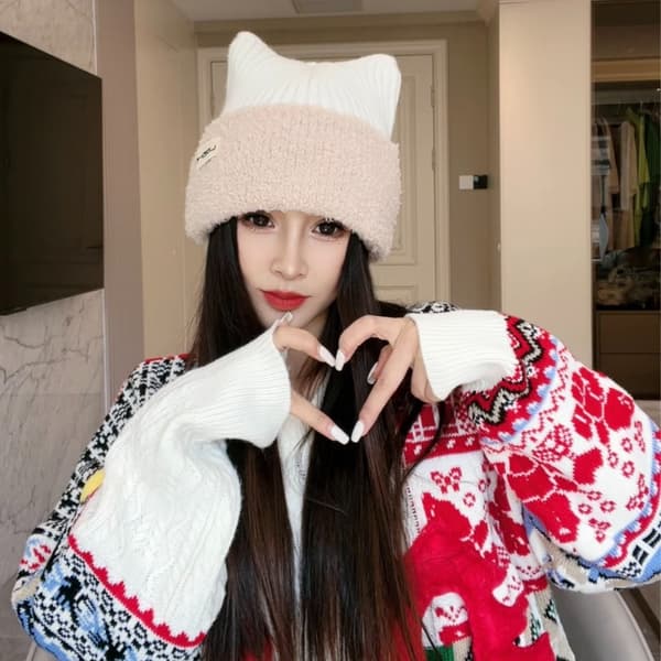 Cat Ear Hat Stickad Mössa SVART black