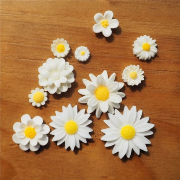 44 stk. Flower Charms Flatback Beads Daisy