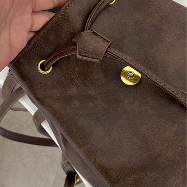 Ryggsekk i skinn BRUNN brown