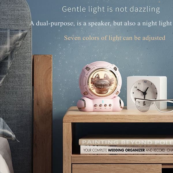 Astronaut Spaceman Charging Night Light Bluetooth högtalare svart