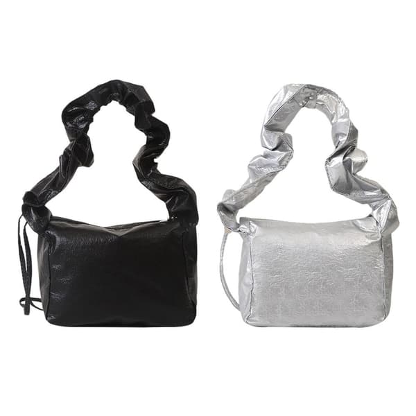 Axelväskor Underarmsväska SILVER silver