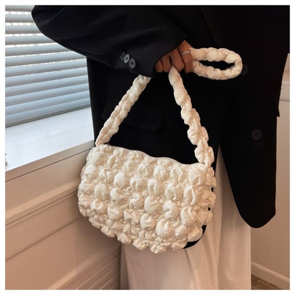 Fold Cloud Underarm Bag Skuldervesker HVIT white
