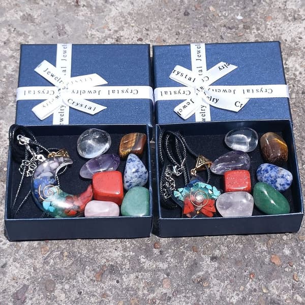 Luonnonkristalli 7 Chakra Stone 2 2 2