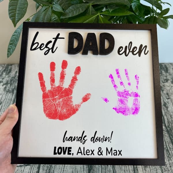 Håndtrykt skilte Dekorativ plakette DADDY DADDY DADDY