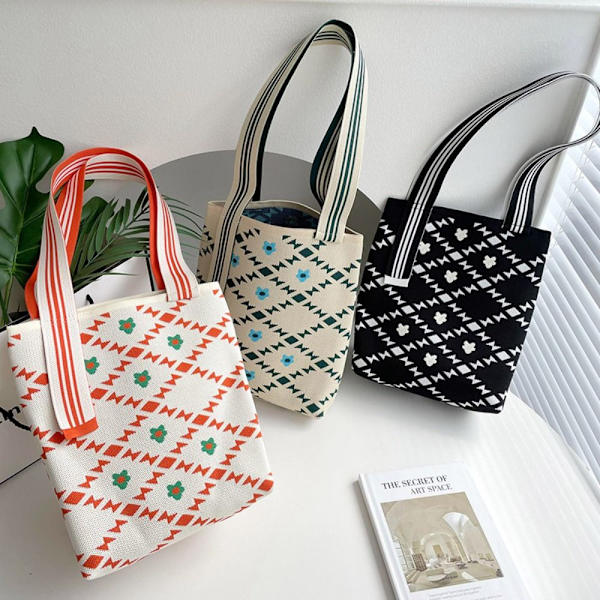 Strik håndtaske Knot håndledstaske SORT L black L