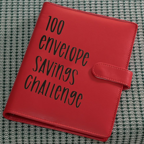 100 kirjekuoren haaste Binder Kirjekuoret Säästöhaasteet red