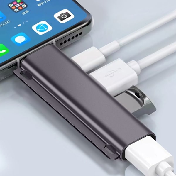 USB 3.0 Hub Type-C Expander USB TYPE-A PLUG USB TYPE-A PLUG USB Type-A Plug