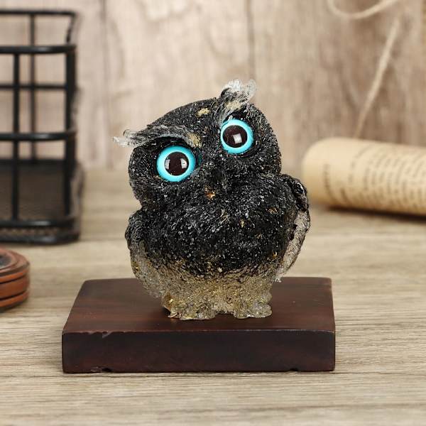Pöllöhahmohartsit -miniatyyrit 4 4 4